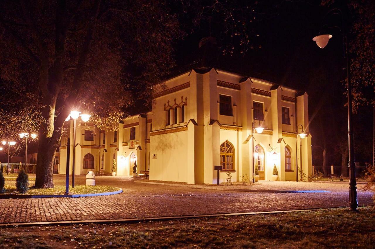 Centrum Obslugi Turysty Kordegarda Raczki  Εξωτερικό φωτογραφία